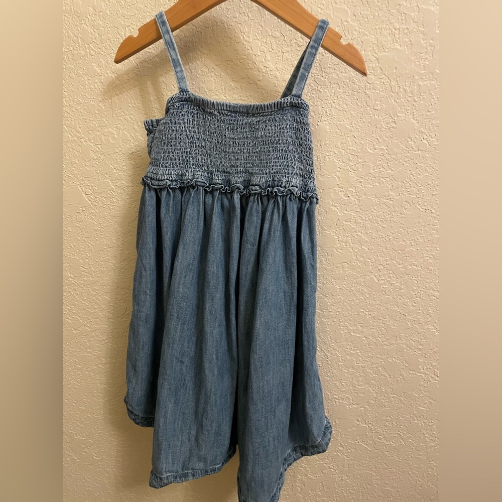 Baby gap denim twirl dress (4T)